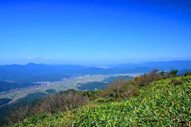 鍋塚山頂からの眺望