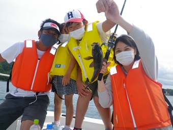 マリントピアで釣り体験